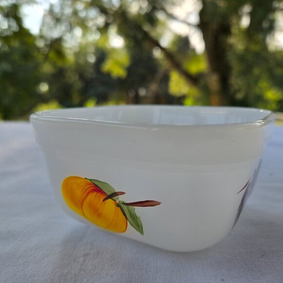Fire King Vintage Painted Fruit Casserole Dish - Picture 4 of 6